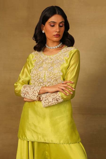Neha Poddar_Green Silk, Satin Round Neck Cutwork Embroidered Kurta Set _Online_at_Aza_Fashions