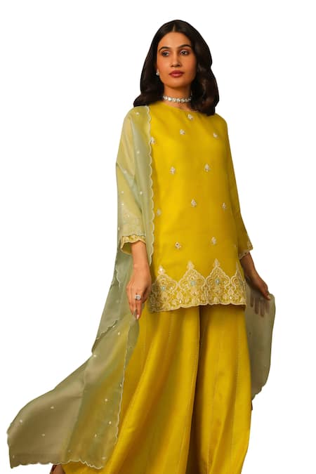 Neha Poddar Yellow Organza, Silk Pearls Round Neck Embroidered Kurta Sharara Set at Aza Fashions Neha Poddar_Yellow Organza, Silk Pearls Round Neck Embroidered Kurta Sharara Set _at_Aza_Fashions