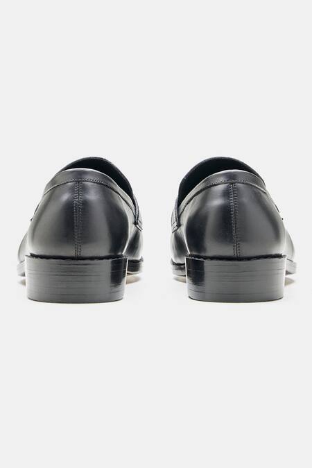 Buy Kozasko Black Tassel Goodyear Welted Loafers Online at Aza Fashions Buy_Kozasko_Black Tassel Goodyear Welted Loafers _Online_at_Aza_Fashions