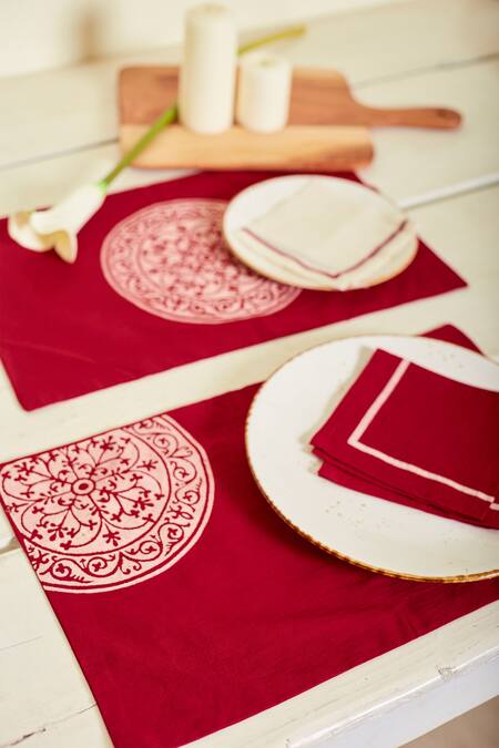 Buy Inheritance India Maroon 100% Cotton Block Print Rangoli 4 Pcs Table Mats Buy_Inheritance India_Maroon 100% Cotton Block Print Rangoli 4 Pcs Table Mats