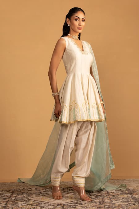 Shop Esha Koul Off White Organza, Chanderi Embroidery, Gota Patti Peplum Kurta And Salwar Set Online at Aza Fashions Shop_Esha Koul_Off White Organza, Chanderi Embroidery, Gota Patti Peplum Kurta And Salwar Set _Online_at_Aza_Fashions