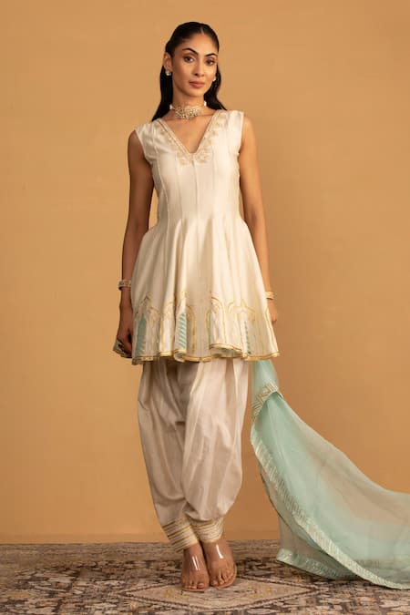 Buy Esha Koul Off White Organza, Chanderi Embroidery, Gota Patti Peplum Kurta And Salwar Set Buy_Esha Koul_Off White Organza, Chanderi Embroidery, Gota Patti Peplum Kurta And Salwar Set