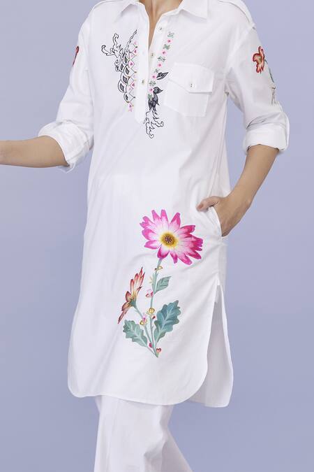 Dilnaz White Cotton Embroidery Collared Aster Flora Tunic With Trouser Online at Aza Fashions Dilnaz_White Cotton Embroidery Collared Aster Flora Tunic With Trouser_Online_at_Aza_Fashions