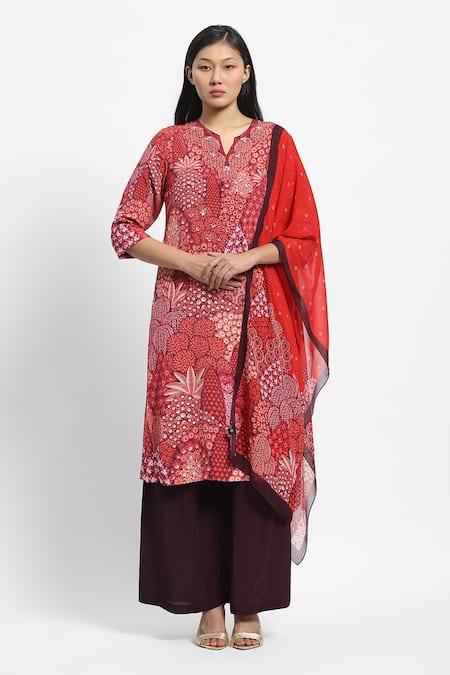 Satya Paul Red Crepe Printed Nature Notched Noor Kurta With Flared Pant 