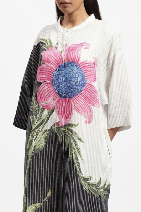 Satya Paul_White Linen Mandarin Collar Bigger Is Better Stripe Pattern Tunic _at_Aza_Fashions