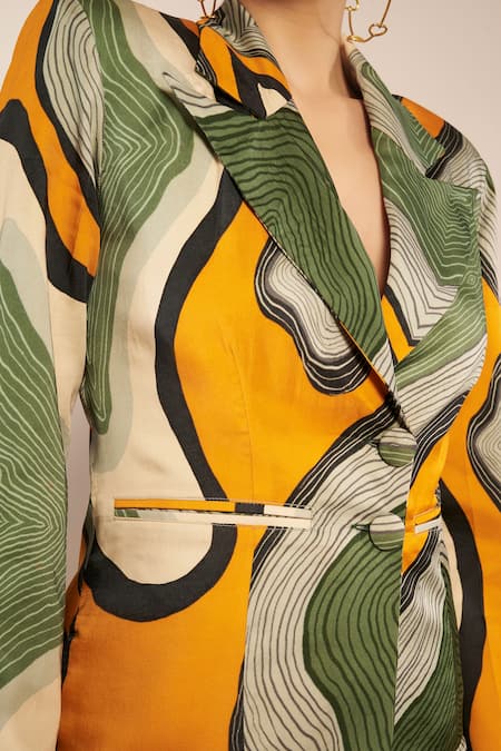 Babita Malkani Ivory Satin Geometric Print Blazer Online at Aza Fashions Babita Malkani_Ivory Satin Geometric Print Blazer _Online_at_Aza_Fashions
