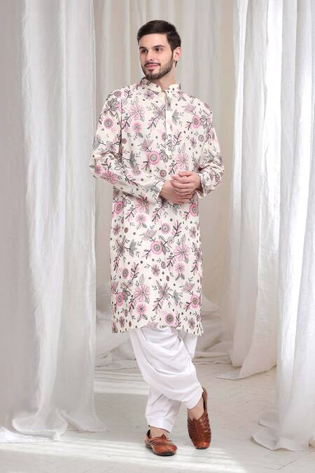 Aham-Vayam_Cream Cotton Embroidery Pushp Kurta With Patiyala _at_Aza_Fashions