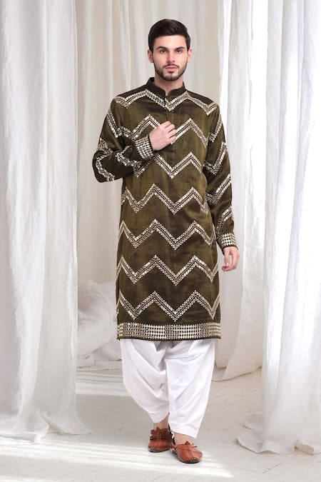 Shop_Aham-Vayam_Green Cotton, Silk Mirrors, Mahotsav Mirrorwork Embellished Kurta With Patiala_Online_at_Aza_Fashions