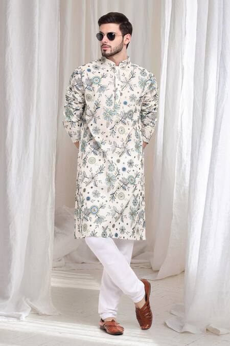 Shop Aham-Vayam White Cotton Embroidery Pushp Kurta With Churidaar Shop_Aham-Vayam_White Cotton Embroidery Pushp Kurta With Churidaar
