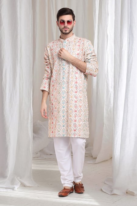 Aham-Vayam Ivory Cotton Embroidery Thread Pushp-samaaroh Kurta With Churidaar 