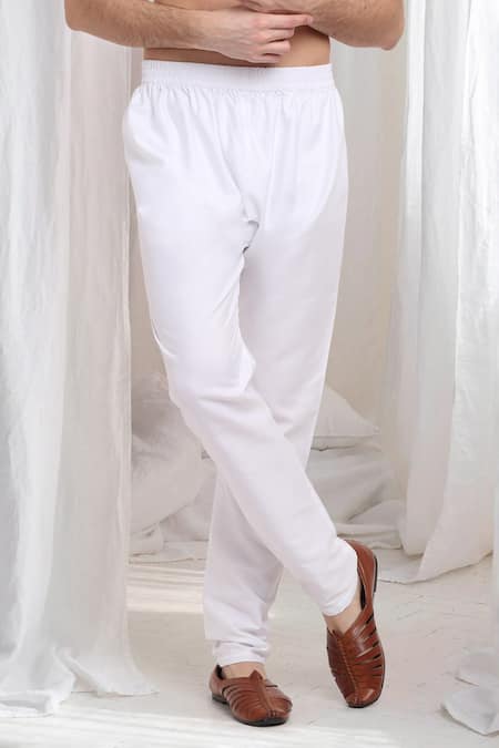 Aham-Vayam White Cotton Embroidery Pushp Kurta With Churidaar Online at Aza Fashions Aham-Vayam_White Cotton Embroidery Pushp Kurta With Churidaar _Online_at_Aza_Fashions