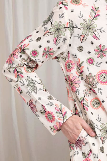 Aham-Vayam White Cotton Embroidery Pushp Kurta With Churidaar at Aza Fashions Aham-Vayam_White Cotton Embroidery Pushp Kurta With Churidaar _at_Aza_Fashions