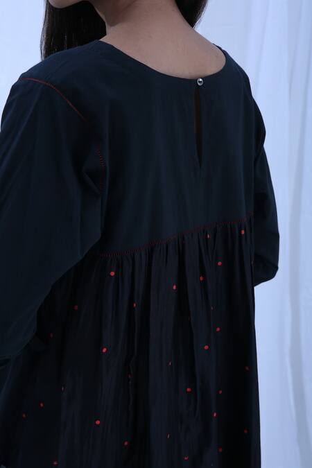 Buy_Khat_Black Cotton, Chanderi Silk Round Neck Polka Dot Pattern Kurta Pant Set _Online_at_Aza_Fashions