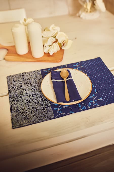 Inheritance India Dragon Fly Block Print Table Mat & Napkin Set 