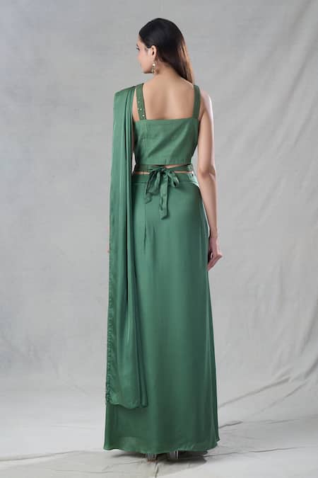 Suave Tassel Detailed Pre-Draped Saree With Blouse 