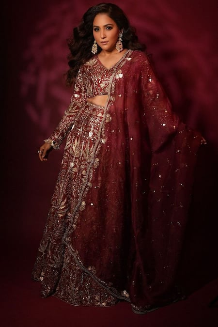 Buy_Payal Singhal_Red Silk, Organza, Muslin Embroidery, Gota Patti Resham Bridal Lehenga Set _Online_at_Aza_Fashions