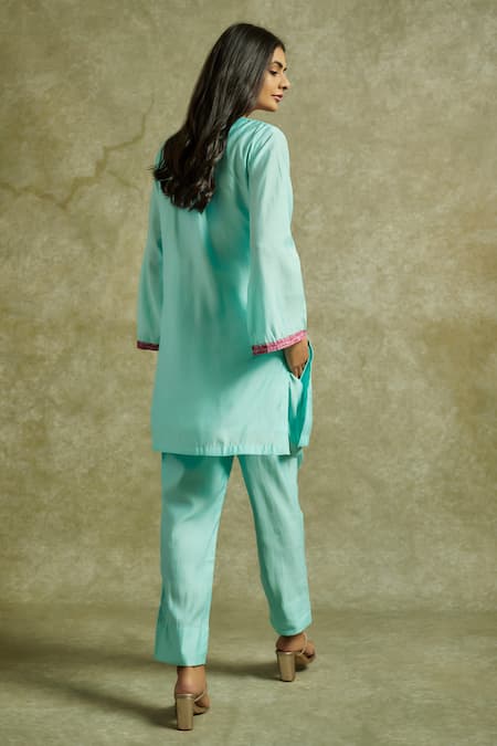 Shop Wazir C Sky Blue Muslin, Cotton Embroidery Round Neck Gul Kashmiri Aari Kurta With Pant at Aza Fashions Shop_Wazir C_Sky Blue Muslin, Cotton Embroidery Round Neck Gul Kashmiri Aari Kurta With Pant _at_Aza_Fashions