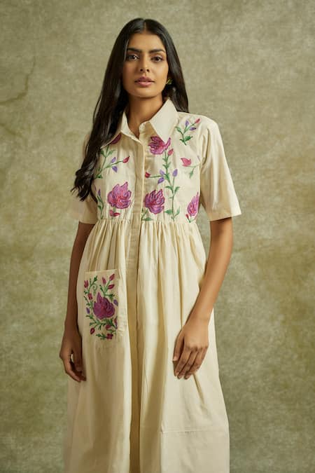 Wazir C Off White Cotton Embroidery Collared Gul Kashmiri Aari Dress Online at Aza Fashions Wazir C_Off White Cotton Embroidery Collared Gul Kashmiri Aari Dress _Online_at_Aza_Fashions