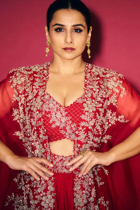 Shop Mrunalini Rao Red Dupion Silk Embroidery Zardozi Cape Open And Skirt Set Shop_Mrunalini Rao_Red Dupion Silk Embroidery Zardozi Cape Open And Skirt Set