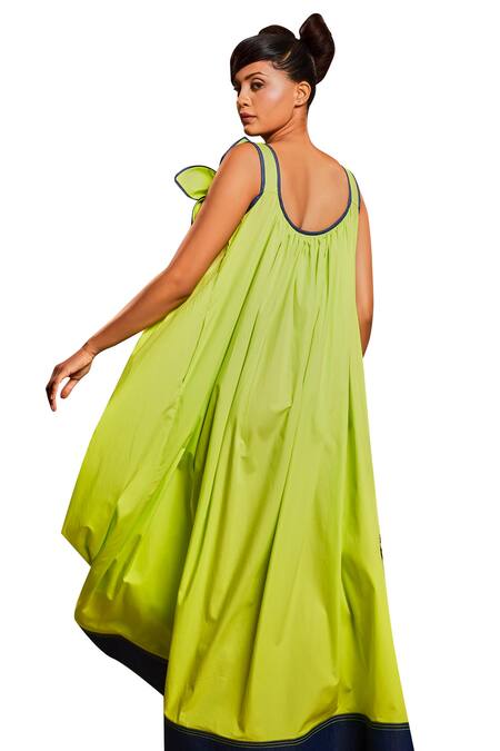 Buy Echke Green Cotton Scoop Neck Self Flower Design Maxi Dress Buy_Echke_Green Cotton Scoop Neck Self Flower Design Maxi Dress