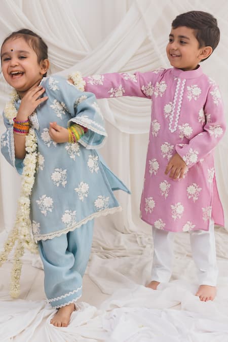 Chotibuti_Pink Chanderi Embroidery Floral Thread Kurta With Pyjama _Online_at_Aza_Fashions