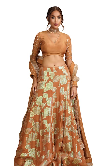 Shop_Trendy Tokari_Beige Georgette, , Satin Zari, Mirrors Gulbahar Woven Lehenga Set 