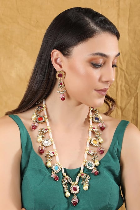 Auraa Trends Navratna Stone Embellished Necklace Set 