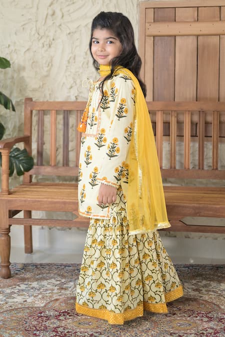 Shop_The Plum Bum_Yellow Cotton, Net Tassels, Gota Patti Floral Pattern Kurta Sharara Set_at_Aza_Fashions