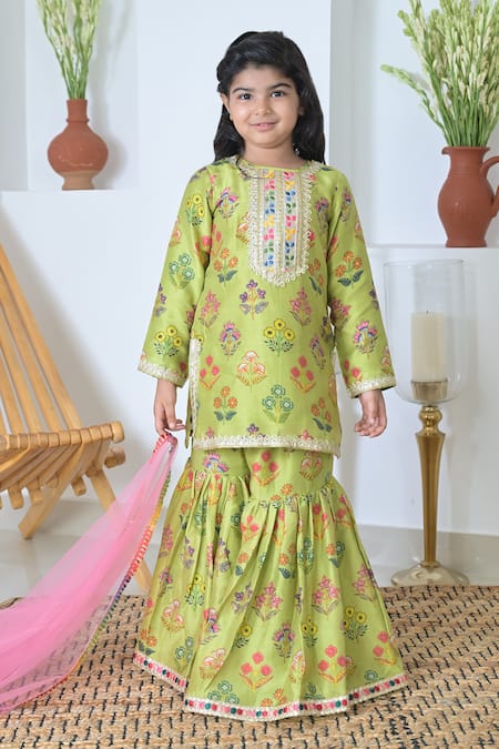 The Plum Bum Floral Pattern Sharara Set 