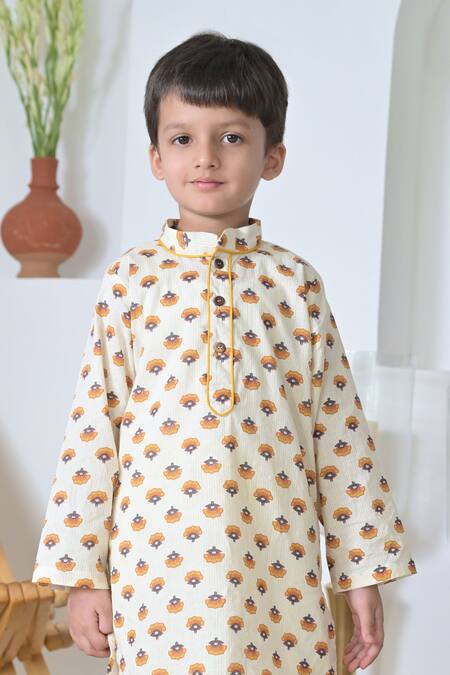 The Plum Bum Ivory Cotton Embroidery Floral Print Straight Kurta With Pant Online at Aza Fashions The Plum Bum_Ivory Cotton Embroidery Floral Print Straight Kurta With Pant_Online_at_Aza_Fashions