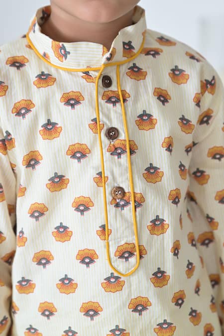 Buy_The Plum Bum_Ivory Cotton Embroidery Floral Print Straight Kurta With Pant_Online_at_Aza_Fashions