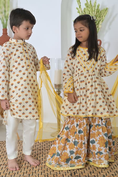 Shop_The Plum Bum_Ivory Cotton Embroidery Floral Print Straight Kurta With Pant_Online_at_Aza_Fashions