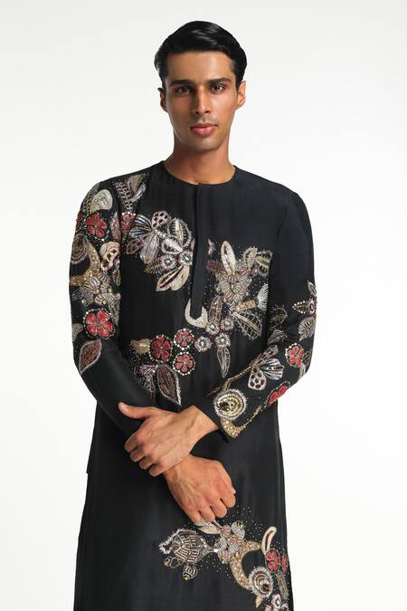 Shop Aisha Rao Black Denim, Silk Embroidery Zenih Floral Applique Detailed Kurta With Pant Online at Aza Fashions Shop_Aisha Rao_Black Denim, Silk Embroidery Zenih Floral Applique Detailed Kurta With Pant _Online_at_Aza_Fashions