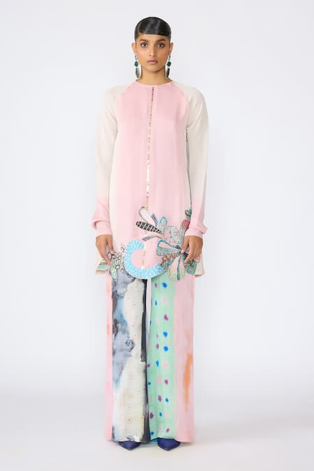 Aisha Rao Ivory Kurta And Pant Double Georgette Embellished Floral Applique Fleur Set 