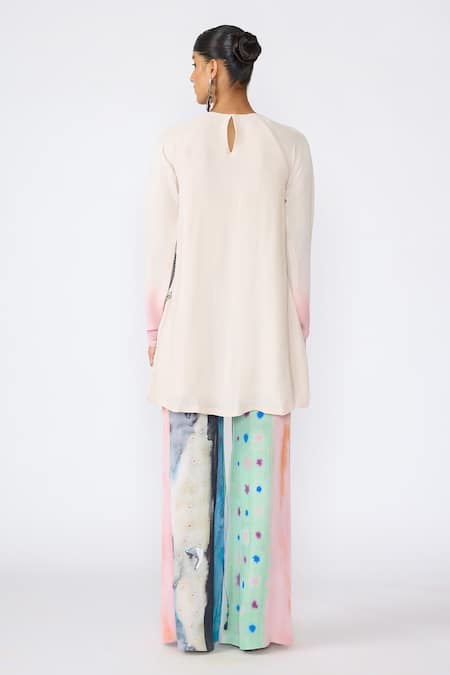 Aisha Rao Fleur Floral Applique Embellished Kurta Set 