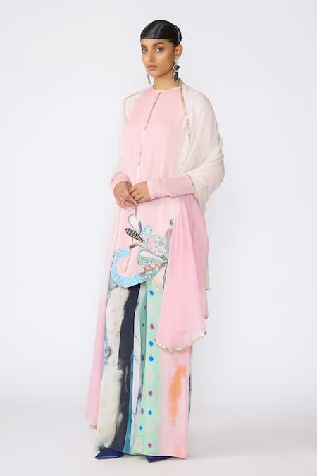 Shop_Aisha Rao_Ivory Georgette, Chiffon Sequins, Fleur Floral Applique Embellished Kurta Set _Online_at_Aza_Fashions