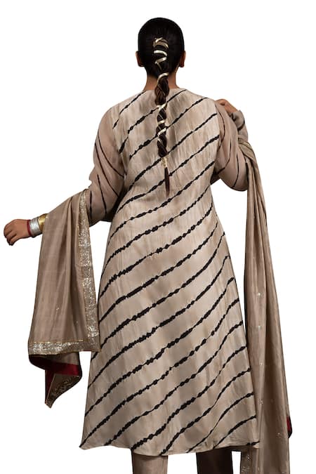 Shop_Bhusattva_Gold Cotton, Silk Beads, Metallic Thread Leheriya Tie Dye Pattern Kurta Pant Set _Online_at_Aza_Fashions