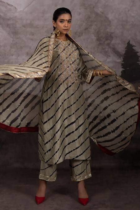 Shop_Bhusattva_Green Organza, Cotton, Silk Rajasthani Leheriya Tie Dye Pattern Kurta Set 