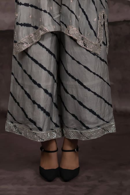 Buy_Bhusattva_Silver Organza, Cotton, Silk Zari, Embroidery Pitta Yoke Leheriya Kurta Set _Online_at_Aza_Fashions