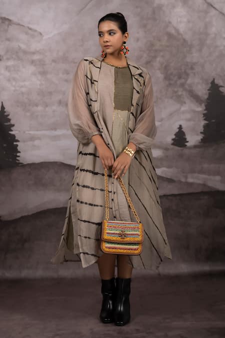 Shop_Bhusattva_Green Organza, Silk, Leheriya Wave Pattern Shrug Reversible Inner Dress Set _Online_at_Aza_Fashions