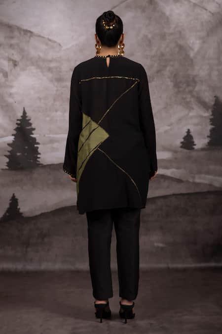 Bhusattva Metal Sequin Embroidered Patchwork Tunic & Pant Set 