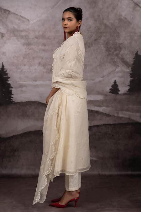 Shop Bhusattva Ivory Cotton, Silk Embroidery, Zari V-neck Zardosi Kurta Pant Set Online at Aza Fashions Shop_Bhusattva_Ivory Cotton, Silk Embroidery, Zari V-neck Zardosi Kurta Pant Set _Online_at_Aza_Fashions