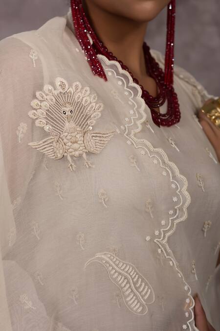 Shop Bhusattva Ivory Cotton, Silk Embroidery, Zari V-neck Zardosi Kurta Pant Set Shop_Bhusattva_Ivory Cotton, Silk Embroidery, Zari V-neck Zardosi Kurta Pant Set