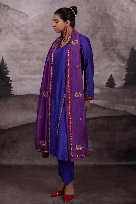 Shop_Bhusattva_Purple Silk Embroidery, Sequins, Zari V-neck Zardosi Kurta Pant Set _Online_at_Aza_Fashions