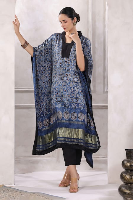 Buy Geroo Jaipur Blue V-neck Floral Geometric Silk Kaftan With Pant Online at Aza Fashions Buy_Geroo Jaipur_Blue V-neck Floral Geometric Silk Kaftan With Pant _Online_at_Aza_Fashions