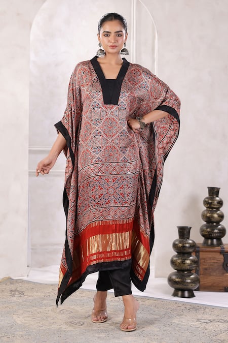 Geroo Jaipur Silk Jaali Block Print Kaftan With Pant 