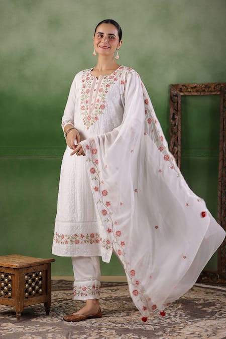 Geroo Jaipur Floral Vine Embroidered Kurta Pant Set 