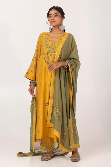 Pants And Pajamas Yellow Cotton, Chanderi, Silk Sequins, Embroidery V-neck Leaf Kurta With Pant Online at Aza Fashions Pants And Pajamas_Yellow Cotton, Chanderi, Silk Sequins, Embroidery V-neck Leaf Kurta With Pant _Online_at_Aza_Fashions