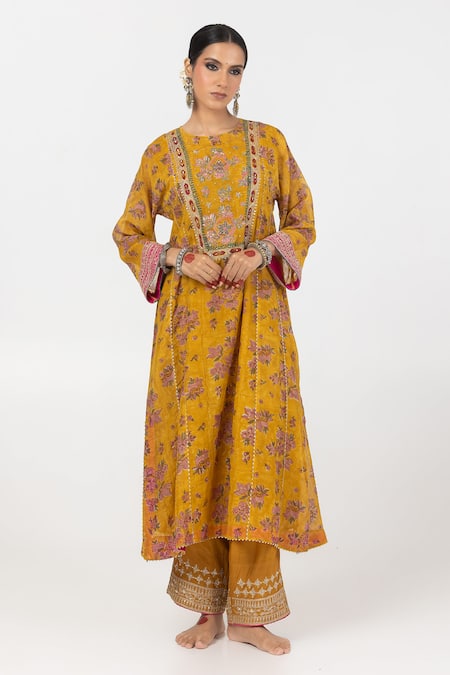 Pants and Pajamas Floral Block Print Kurta With Pant 