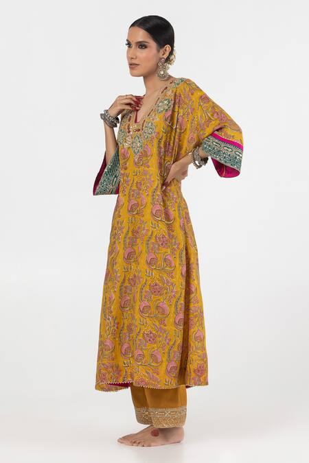 Buy_Pants And Pajamas_Yellow Cotton, Silk Embroidery, Sequins V-neck Block Print Kurta With Pant 